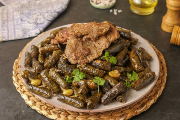 ورق عنب وكوسا بلحمة ستيك  (كيلو) / Grape Leaves and Zucchini with Steak Meat