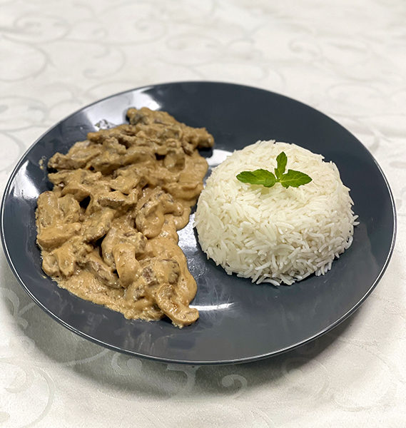 سترغونوف لحمة / Meat Stroganoff