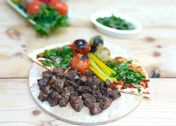 وجبة لحم شقف / Meat Pieces Meal