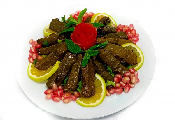 ورق عنب بزيت (دزينة) / Grape Leaves With Oil
